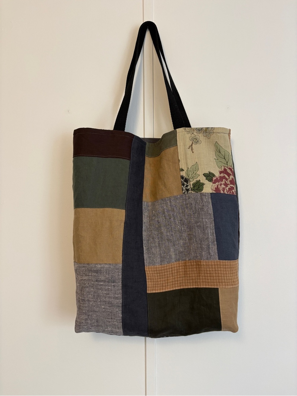 Patchwork Linen Tote Bag in Olive, Navy & Tan